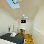 ホームステイ Alfama - *